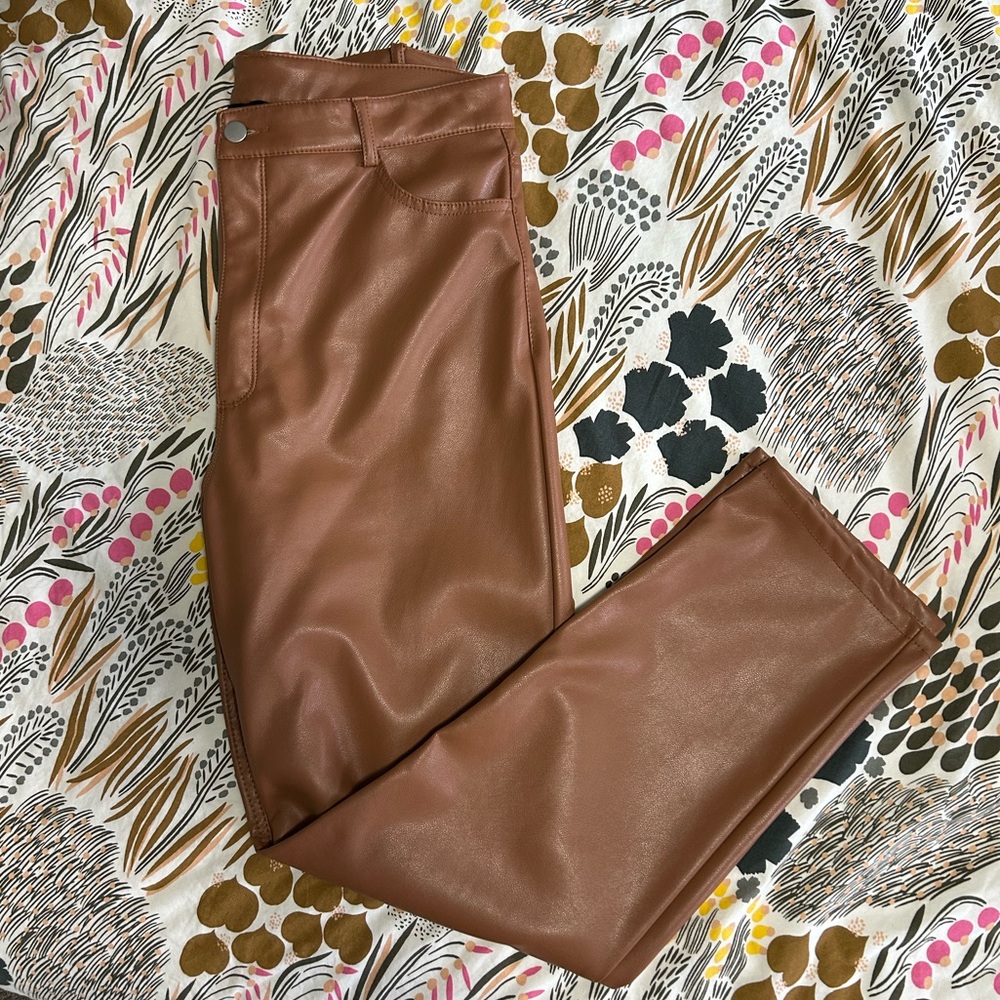 Gisele Faux Leather Pant